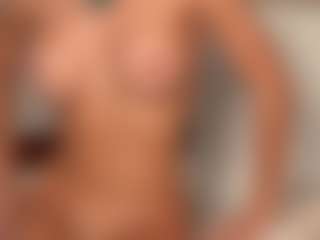 Live cam show with KatyeRave - Smoking on sexylive.show