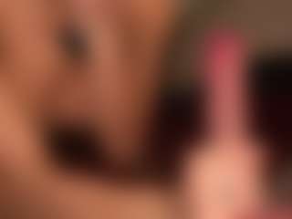 Live cam show with KatyeRave - Petite Young Adult on CamSodaAdn