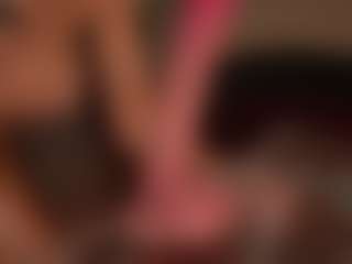 Live cam show with KatyeRave - Bikini on Camsoda
