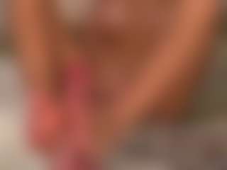 Live cam show with KatyeRave - Fucking on Camming Site