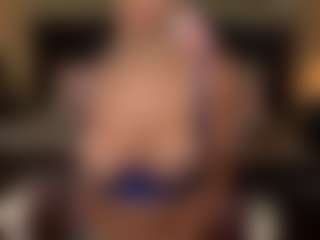 KatyeRave's Live Sex Cam Show