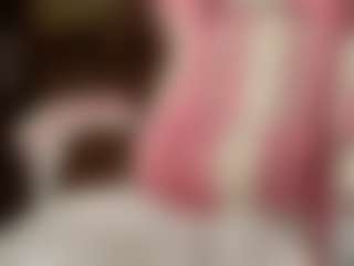 Live cam show with KatyeRave - Nails on fapnchat