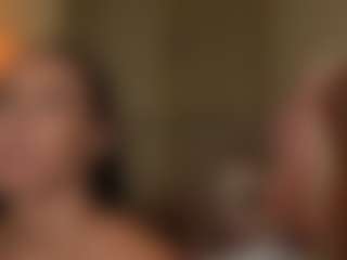 Live cam show with KatyeRave - Housewife on Camsoda