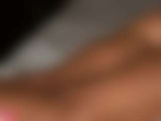 Live cam show with KatyeRave - Big Tits on CamwithHer