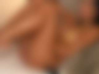 Live cam show with KatyeRave - Shaved Pussy on EXY