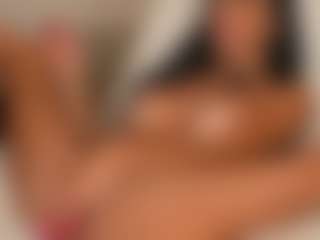 Live cam show with KatyeRave - Brown Eyes Toys on Pornisteam.com