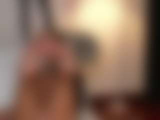 Live cam show with KatyeRave - Slimthick on Camsoda