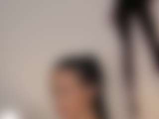 Live cam show with KatyeRave - Petite on Camsoda