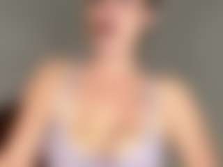 Savanna's Live Sex Cam Show