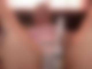 Savanna's Live Sex Cam Show