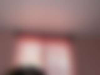 Live cam show with Savanna - Game on Cam Slut