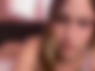 Savanna's Live Sex Cam Show
