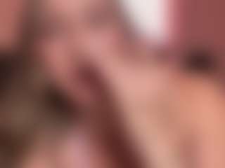 Savanna's Live Sex Cam Show