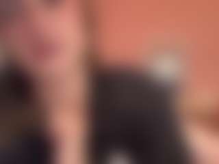 Savanna's Live Sex Cam Show