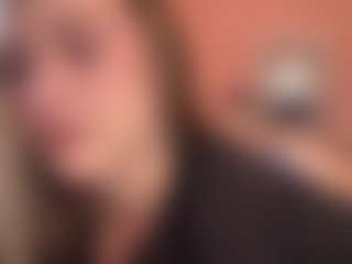 Savanna's Live Sex Cam Show