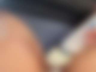 Savanna's Live Sex Cam Show