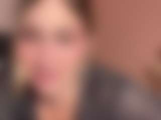 Savanna's Live Sex Cam Show