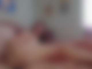 Live cam show with Lodestar - Green Eyes on testsause.com