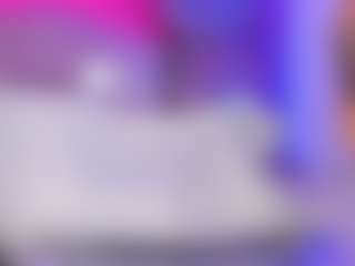 Live cam show with Inndra - Strip on crypto-cams