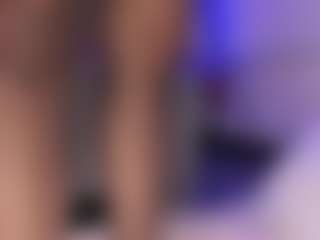 Live cam show with Inndra - Ebony on TeamSkeetLive | colombia
