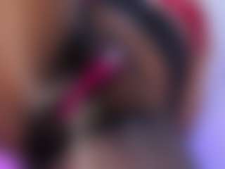 Live cam show with Inndra - Ebony on justonemore.cc | colombia