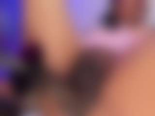 Live cam show with Inndra - Public on Soda Cam