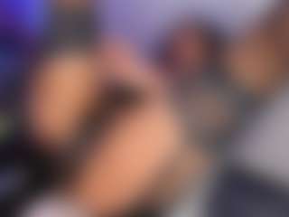 Live cam show with Inndra - Public on Camiplay Live
