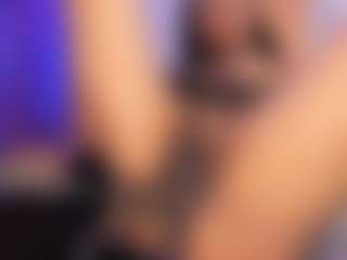 Live cam show with Inndra - Hairy Pussy BBW on fapnchat