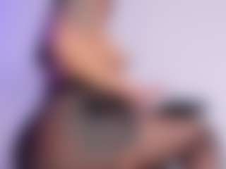Live cam show with Inndra - Hairy Pussy Latina on Camiplay Live | colombia