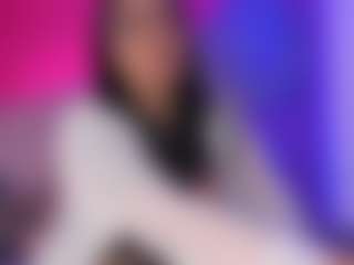 Live cam show with Inndra - Public on liverealitysex.com