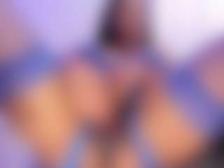 Live cam show with Inndra - Deepthroat on Fling VIP Chat