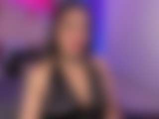 Live cam show with Inndra - Hairy Pussy on Camsoda