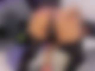 Live cam show with Inndra - Public BBW on sexylivex.com