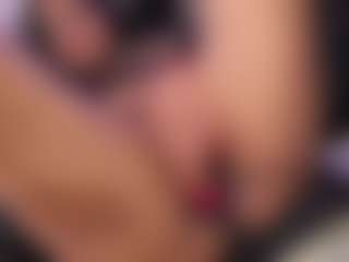 Live cam show with Inndra - Hairy Pussy BBW on StripNow
