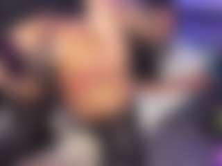 Live cam show with Inndra - BBW on CamClone