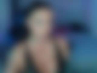 Cokeyspeed MILF webcam performer live streaming