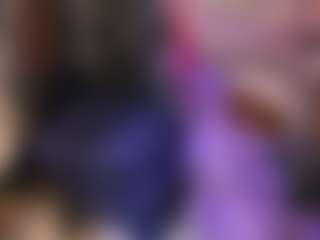 Live cam show with Hanna Chris - Natural on TeamSkeetLive
