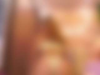 Live cam show with Hanna Chris - Hairy Pussy on Milfs Live