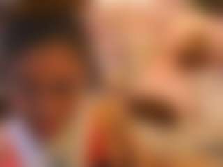 Live cam show with Hanna Chris - Brown Hair Petite on Lustler