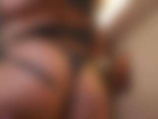 Live cam show with Hanna Chris - Brown Hair on Camsoda.co