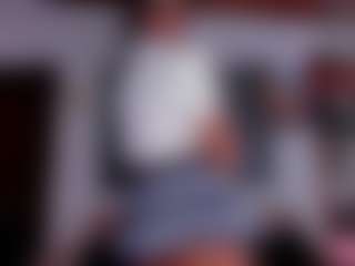Live cam show with KATEEROSE - Public Black on slutload