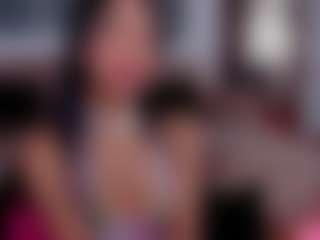 Live cam show with KATEEROSE - Small Ass on AdultVida.com