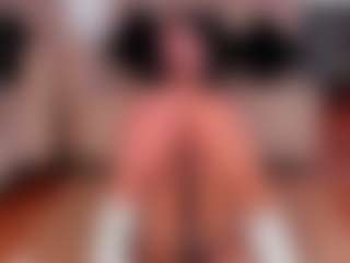 Live cam show with KATEEROSE - Ebony Big Ass on Strip Flash - Live Sex Shows