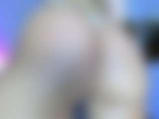 Natalie10G MILF webcam performer live streaming