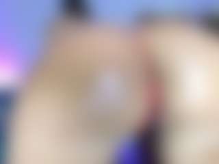 Live cam show with Natalie10G - Tease MILF on Gym Cam Girls