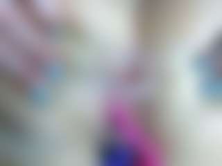 Live cam show with Natalie10G - Muscle on madthumbs