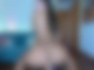 Live cam show with Natalie10G - Muscle on TeamSkeetLive