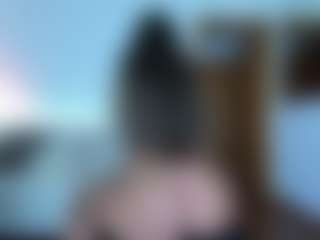 Modelka MILF Natalie10G nadaje na żywo