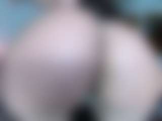 Live cam show with Natalie10G - Facial on Camsoda