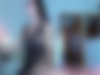 Live cam show with Natalie10G - Bedroom Mature on Dolls Live